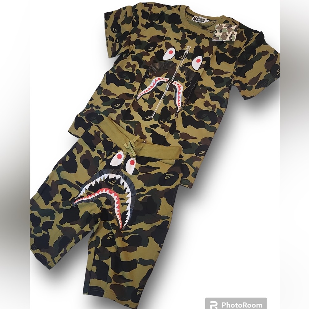 Bathing Ape Short Set - Picture 3 of 8